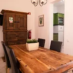 Little House بورتيماو