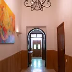 بيت للعطل Little House بورتيماو